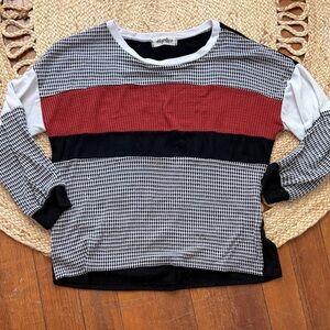 Haptics Houndstooth Knit Top with Red Stripe